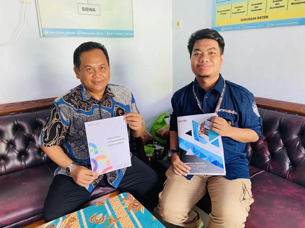 Industri Media Di Kecamatan Kalipare Kabupaten Malang